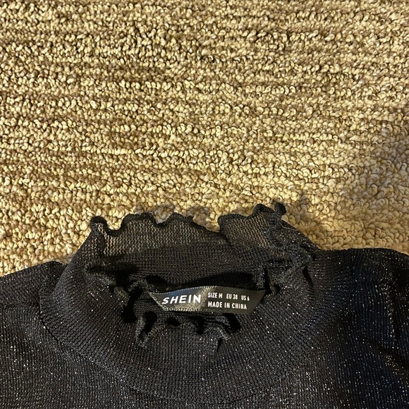 SHEIN glitter lettuce edge long sleeve - Picture 2 of 3